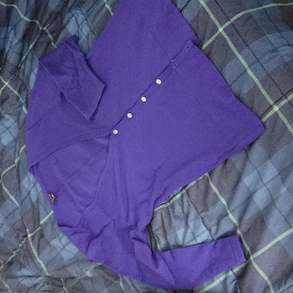 Women's sweater
